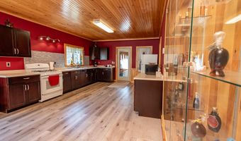 183 Barnard Rd, Barnard Twp., ME 04414