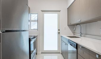 1185 98th St 3, Bay Harbor Islands, FL 33154