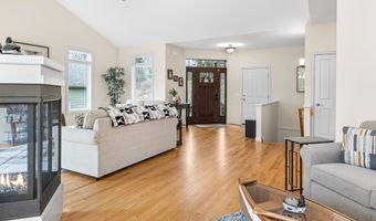 670 PRIVATE BEACH Trl, Wisconsin Rapids, WI 54494