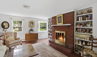 193 Finley Dr, Bennington, VT 05201