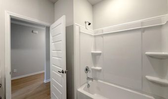 17969 LONGLEAF Dr, Athens, AL 35611