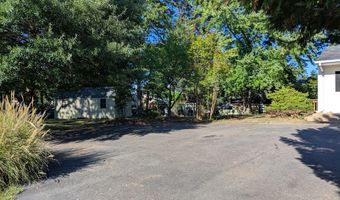 6327 WILLOWOOD Ln, Alexandria, VA 22310