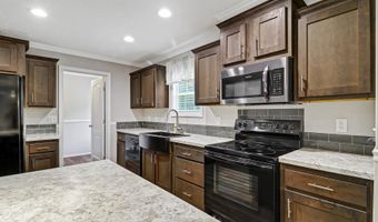 60 Perryclear Dr, Beaufort, SC 29906