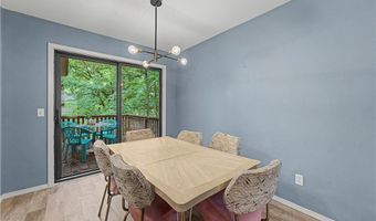 2 William Ln, Bella Vista, AR 72715