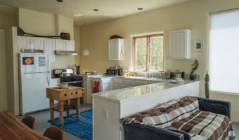 38 Tres Lomas, Arroyo Hondo, NM 87529