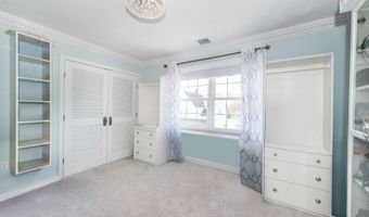 75 White St, Andover, NJ 07801