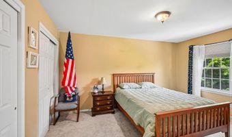 10 STEFFIE Dr, Bear, DE 19701