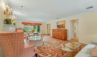 26 Bradrick Ln, Allendale, NJ 07401