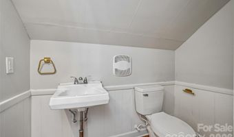 28 Ridgefield Pl, Asheville, NC 28803