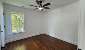 100 8th St, Adair, IA 50002