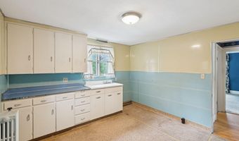 15 Huston Ave, Auburn, ME 04210