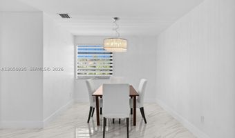 3549 Magellan Cir 418, Aventura, FL 33180