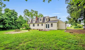 2 Sequoia Dr, Cromwell, CT 06416