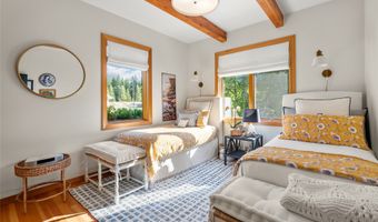 14833 Sunburst Dr, Bigfork, MT 59911