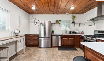 625 E Theodore St, Banning, CA 92220