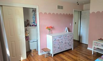 902 CLYDESDALE Dr, Bear, DE 19701