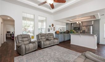 320 S 10th St, Aransas Pass, TX 78336