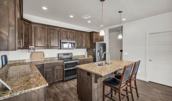 1053 E BIG PINION Ln, Apple Valley, UT 84737