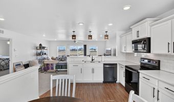 2106 Farm Valley Rd, Adrian, MI 49221