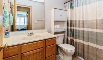 1521 SE Delaware Ave 4, Ankeny, IA 50021