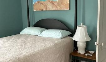 53 Congress St, Belfast, ME 04915