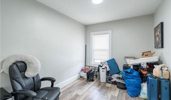 171 Lyon Ave, East Providence, RI 02914