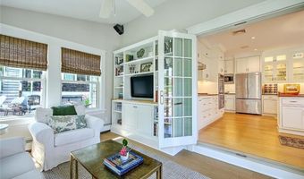 5 Curtis Rd, North Kingstown, RI 02874
