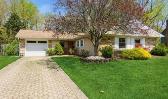59 Chilton Ln, Aberdeen, NJ 07747