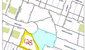 128 Oaks Blvd, Bay St. Louis, MS 39520