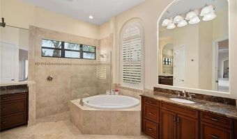 6528 Costa Cir, Naples, FL 34113