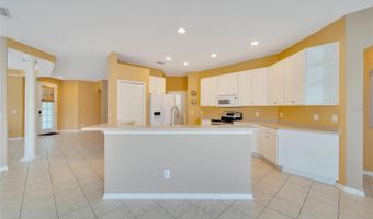 5508 GOLDEN ISLES Dr, Apollo Beach, FL 33572