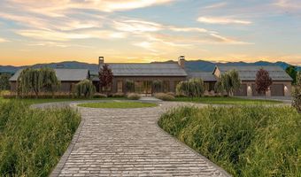 120 Sterling Dr, Bellevue, ID 83313