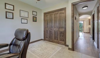 4800 N INDIGO Ln, Appleton, WI 54913