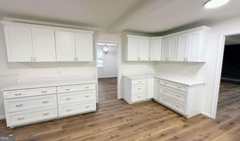 6 Windsor Cir, Anniston, AL 36207