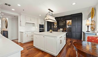 77 S Evergreen Ave 1103, Arlington Heights, IL 60005