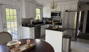 159 Clapboard Ridge Rd, Danbury, CT 06811