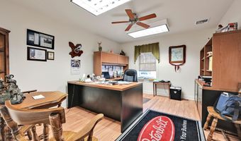 1942 PAPPY'S Ln, Orwigsburg, PA 17961