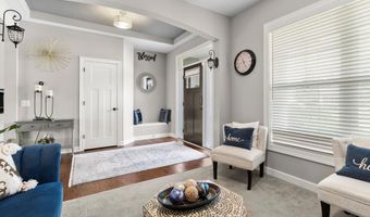 4313 Parkview Cir, Anoka, MN 55303