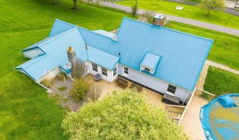 391 U Rd, Arthurdale, WV 26520