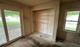 329 E 31st St, Anderson, IN 46016