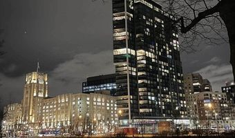 64 Queensberry 222, Boston, MA 02215