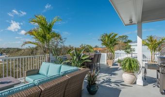 1413 BAYSHORE Blvd 15, Dunedin, FL 34698