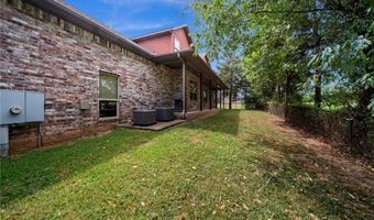 9915 E Plentywood Rd, Bentonville, AR 72712
