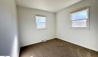 348 N Grover Ave, Alma, MI 48801