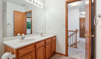 1308 9th Avenue Pl SE, Altoona, IA 50009
