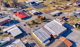 110 W Gallatin St, Adairville, KY 42202