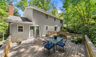 3843 30TH St N, Arlington, VA 22207