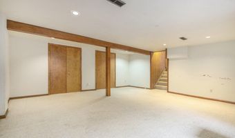 1276 Kuehnle Ct, Ann Arbor, MI 48103