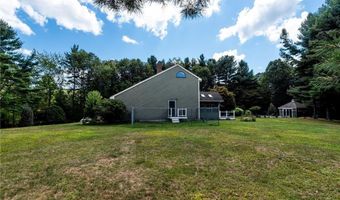 39 Sumner Brown Rd, Cumberland, RI 02864