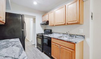 11240 CHERRY HILL Rd #18, Beltsville, MD 20705